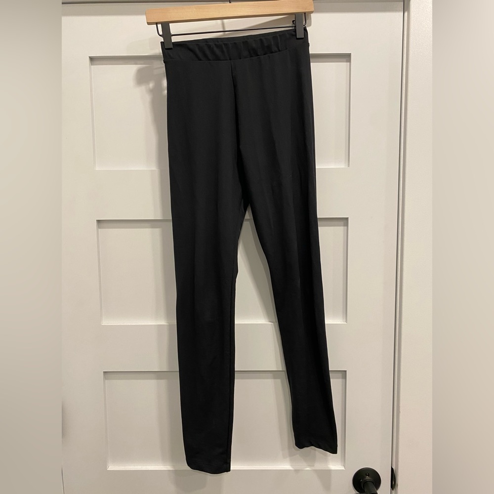 Adidas small black leggings